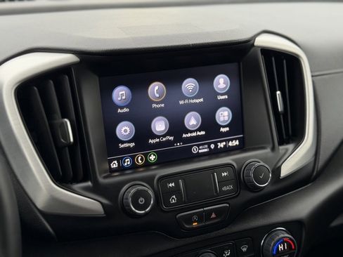 Used 2023 GMC Terrain SLT image 26