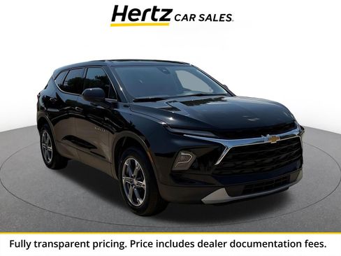 Used 2026 Chevrolet Blazer LT FWD image 1