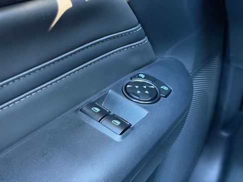 Used 2024 Ford Mustang Premium image 16