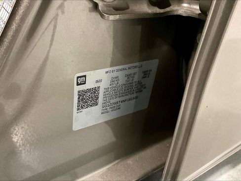 Used 2022 Chevrolet Malibu LT FWD image 18
