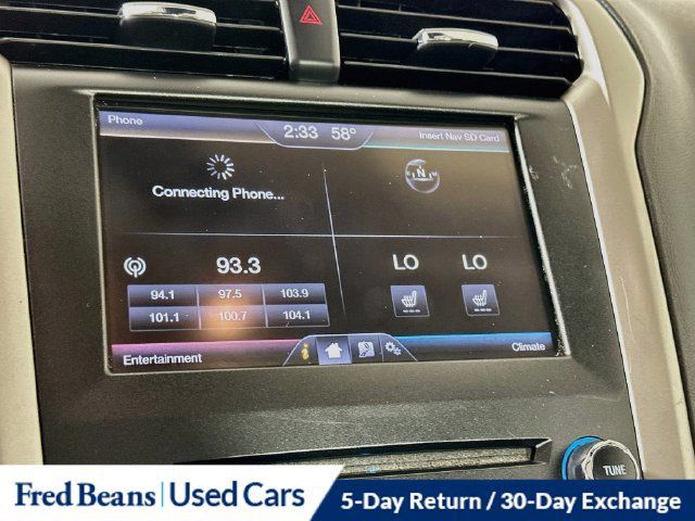 Used 2015 Ford Fusion SE w/ Equipment Group 502A FWD image 15