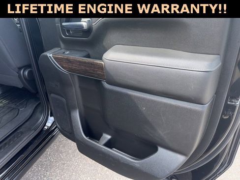 Used 2023 GMC Sierra 2500 SLE w/ SLE Value Package; image 31