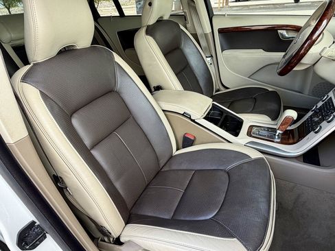 Used 2011 Volvo S80 3.2 w/ Inscription Pkg FWD image 14