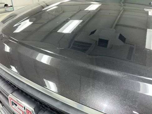 Used 2015 GMC Acadia SLE FWD image 29