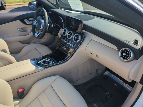 Used 2023 Mercedes-Benz C 300 4MATIC Cabriolet image 35