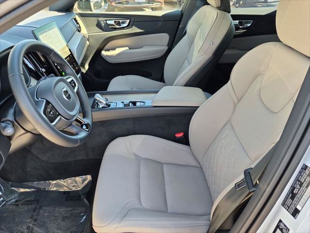 Certified 2026 Volvo XC60 B5 Plus AWD/4WD image 21