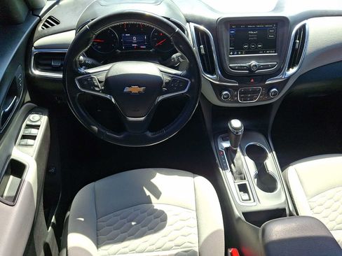 Used 2019 Chevrolet Equinox LT AWD/4WD image 11