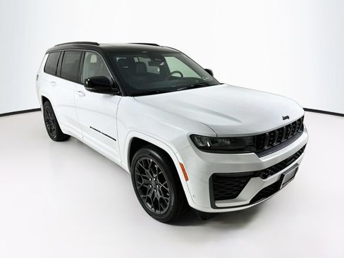 Used 2026 Jeep Grand Cherokee L Summit w/ Obsidian Package AWD/4WD image 1