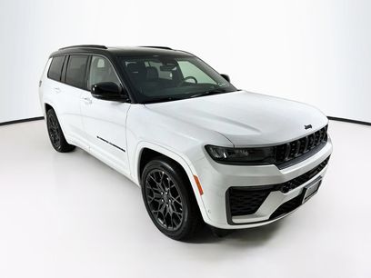 Used 2026 Jeep Grand Cherokee L Summit w/ Obsidian Package