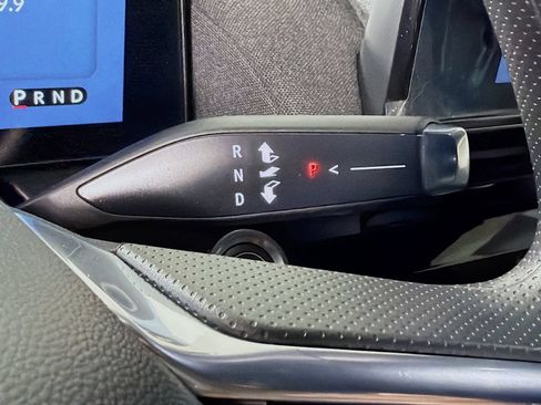 Used 2024 Honda Prologue EX image 15