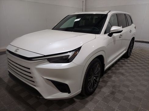 Used 2024 Lexus TX 350 AWD image 1