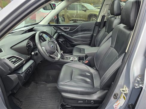 Used 2020 Subaru Forester Limited w/ Popular Package #3 image 20