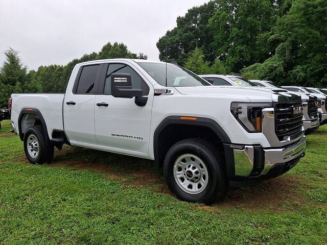 New 2026 GMC Sierra 2500 Pro w/ 1SA Pro Safety Plus Package AWD/4WD image 2