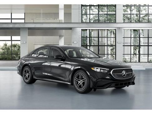 New 2026 Mercedes-Benz E 350 4MATIC Sedan image 11