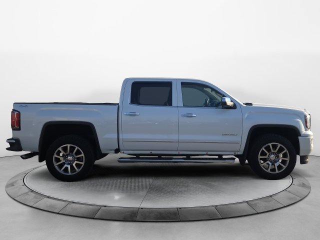 Used 2017 GMC Sierra 1500 Denali AWD/4WD image 6