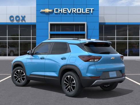 New 2026 Chevrolet TrailBlazer LT FWD image 3