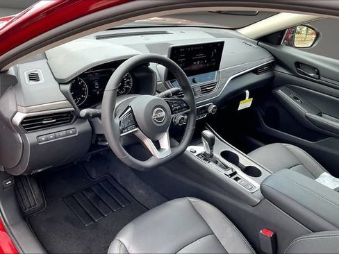 New 2026 Nissan Altima 2.5 SV w/ SV Premium Package AWD/4WD image 7