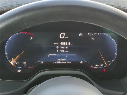 Used 2024 Maserati Grecale GT image 11