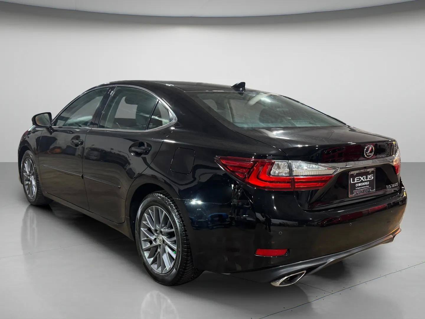 Used 2018 Lexus ES 350 w/ Navigation System Package FWD image 6