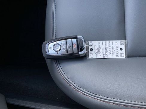 New 2026 Ford Explorer Active image 27