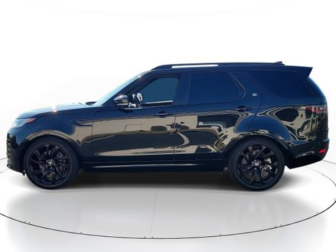 Used 2023 Land Rover Discovery HSE R-Dynamic image 3