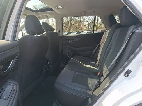 Used 2025 Subaru Outback Premium image 10