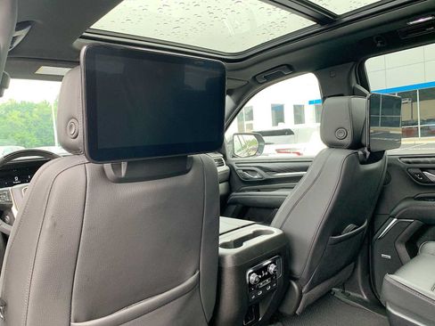 Certified 2024 GMC Yukon Denali w/ Advanced Technology Package AWD/4WD image 36