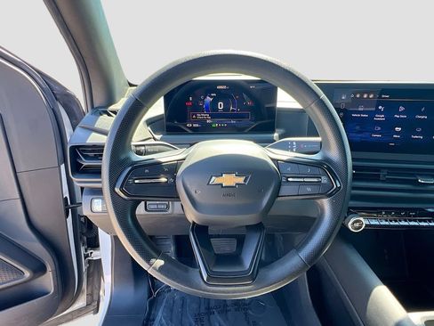 Used 2024 Chevrolet Silverado EV W/T AWD/4WD image 11