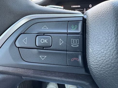 New 2026 Jeep Grand Cherokee Altitude AWD/4WD image 30