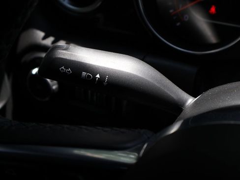Used 2021 Jeep Wrangler Unlimited Sahara AWD/4WD image 25