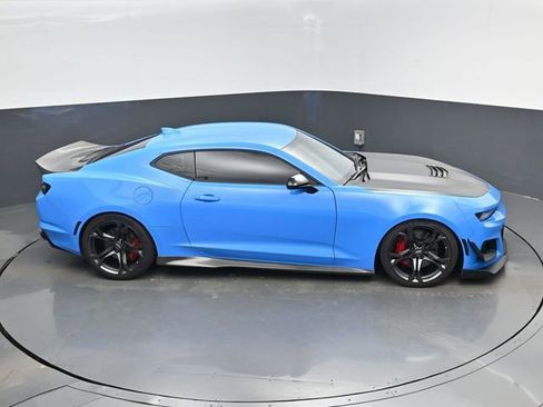 Used 2022 Chevrolet Camaro SS image 5