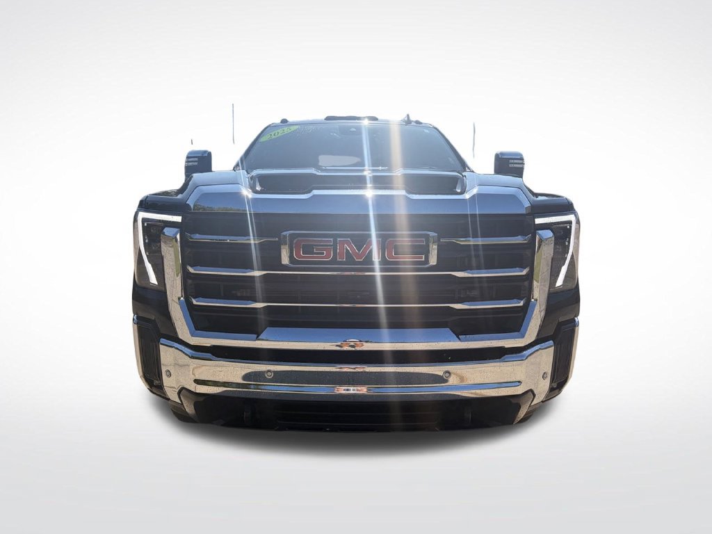 Used 2025 GMC Sierra 3500 SLT w/ SLT Premium Package AWD/4WD image 14