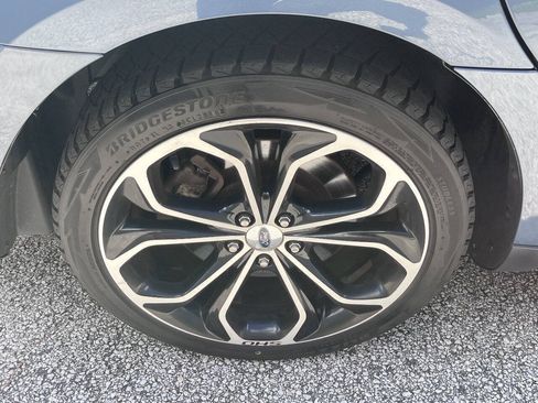Used 2018 Ford Taurus SHO AWD/4WD image 21