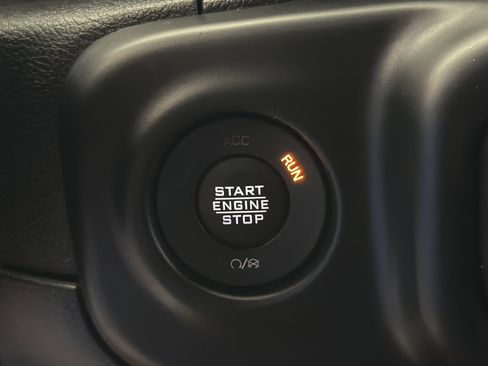 Used 2020 Jeep Wrangler Unlimited Sport S AWD/4WD image 22