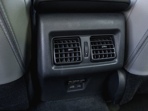 Used 2026 Toyota Camry SE w/ Convenience Package FWD image 28