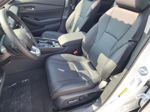 New 2025 Honda Accord Touring image 32