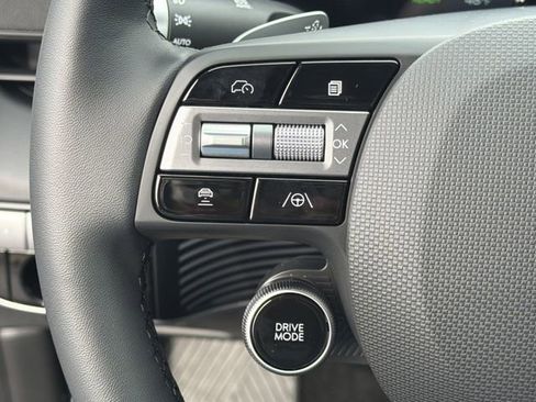 New 2026 Hyundai Ioniq 5 SEL image 25