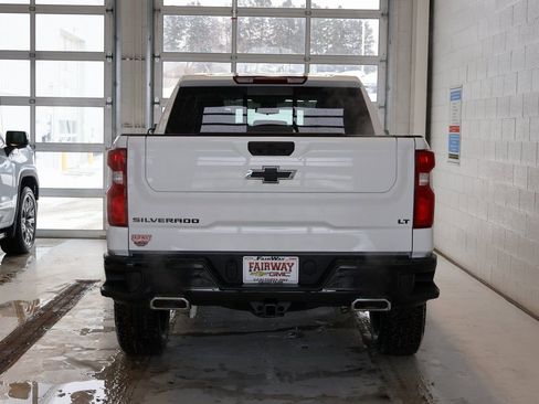 New 2026 Chevrolet Silverado 1500 LT Trail Boss w/ Convenience Package II image 9