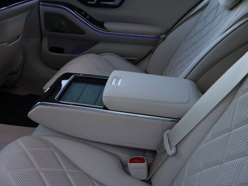 Certified 2021 Mercedes-Benz S 580 4MATIC Sedan image 24