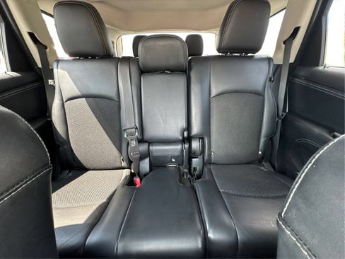 Used 2020 Dodge Journey Crossroad FWD image 14