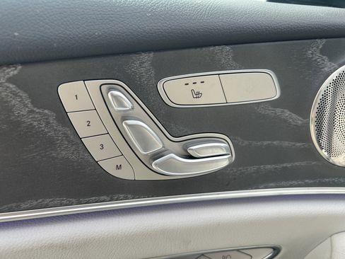 Used 2023 Mercedes-Benz E 350 4MATIC Sedan image 15