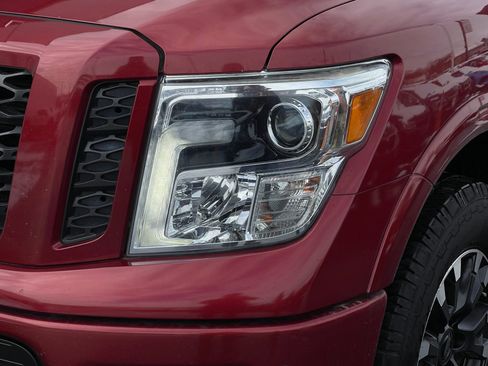 Used 2019 Nissan Titan PRO-4X w/ Pro-4x Utility Package image 29