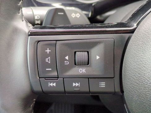 Certified 2023 Nissan Pathfinder SV w/ SV Premium Package image 19