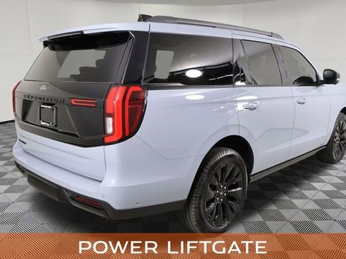 Used 2025 Ford Expedition Platinum w/ Stealth Appearance Package AWD/4WD image 6
