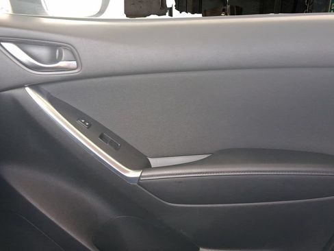 Used 2015 MAZDA CX-5 Touring FWD image 11