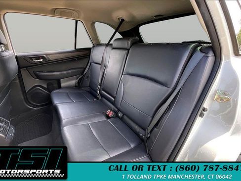 Used 2017 Subaru Outback 2.5i Limited AWD/4WD image 24