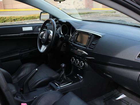 Used 2014 Mitsubishi Lancer Evolution GSR image 26