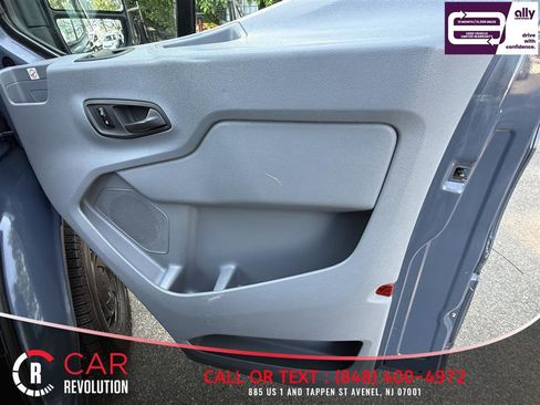 Used 2019 Ford Transit 250 148 High Roof Extended RWD image 27