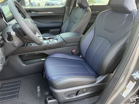 New 2026 INFINITI QX60 Sport w/ Dark Cargo Package AWD/4WD image 21