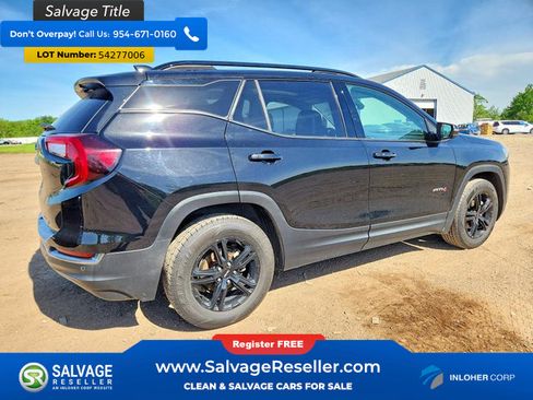 Used 2022 GMC Terrain AT4 w/ Tech Package AWD/4WD image 4